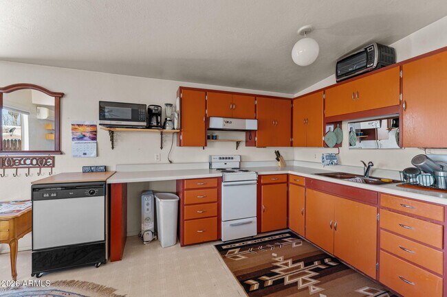 Foto del edificio - 757 Oleander St