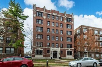 Building Photo - 5616 Pershing Ave