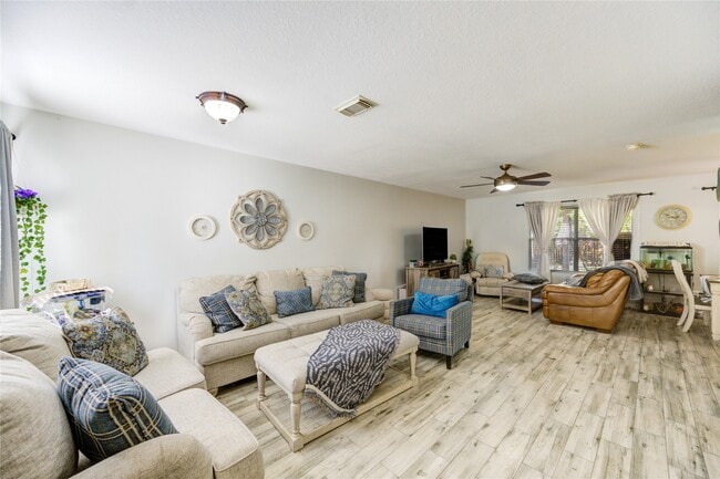 Foto del edificio - 21018 Fox Walk Trail