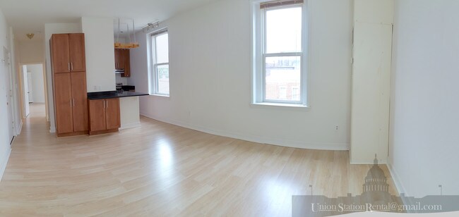 Nuevos suelos laminados - 333 2nd St NE