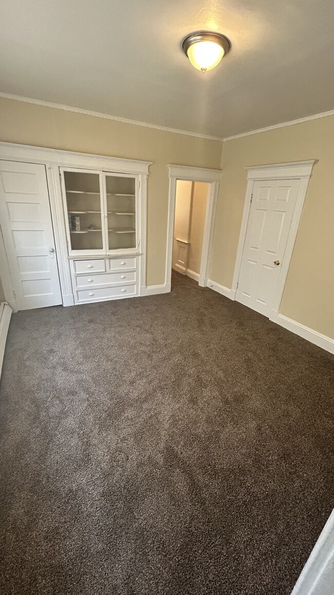 Living Room. - 103 Oakland Terrace