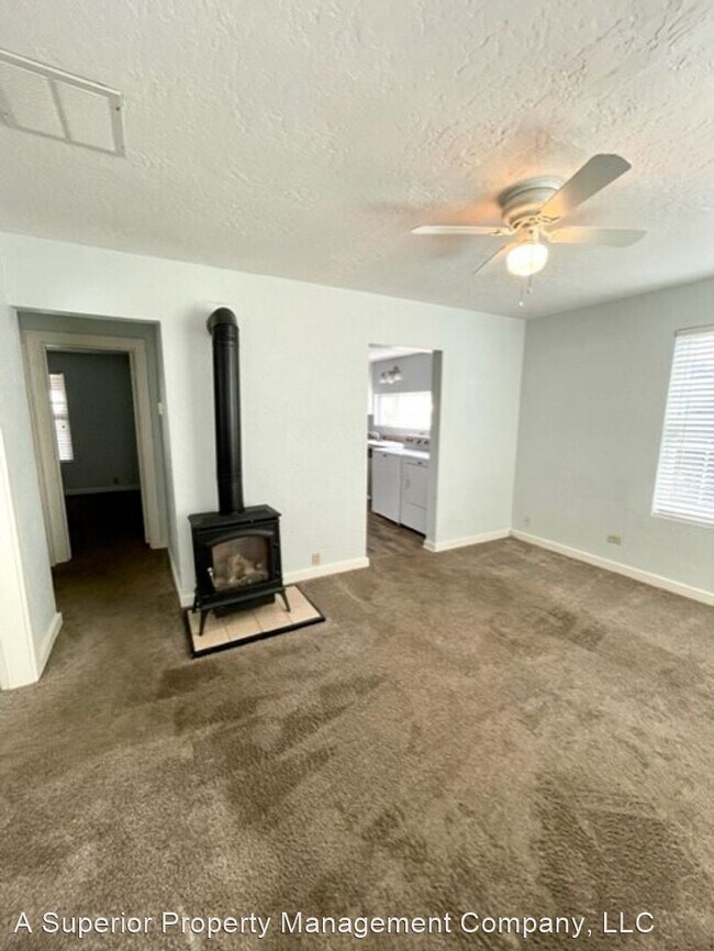 Foto del edificio - 2 br, 1 bath House - 224 SE Scott Street