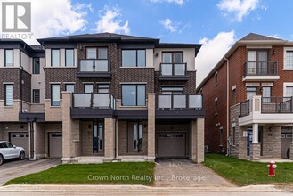 Building Photo - 93 Rockface Trl