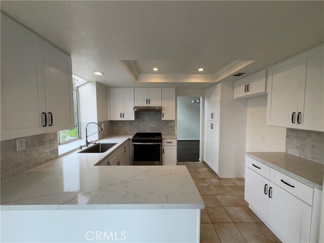 Foto del edificio - 25985 Ravenna Rd