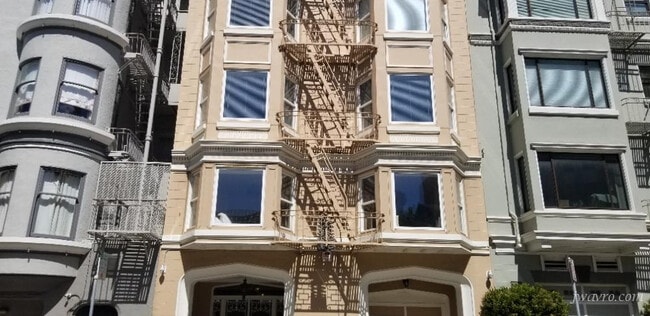 Building Photo - 2150 Hyde St
