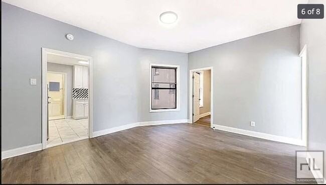 Building Photo - GRAND STREET - 2 Bedroom apartment near L ...
