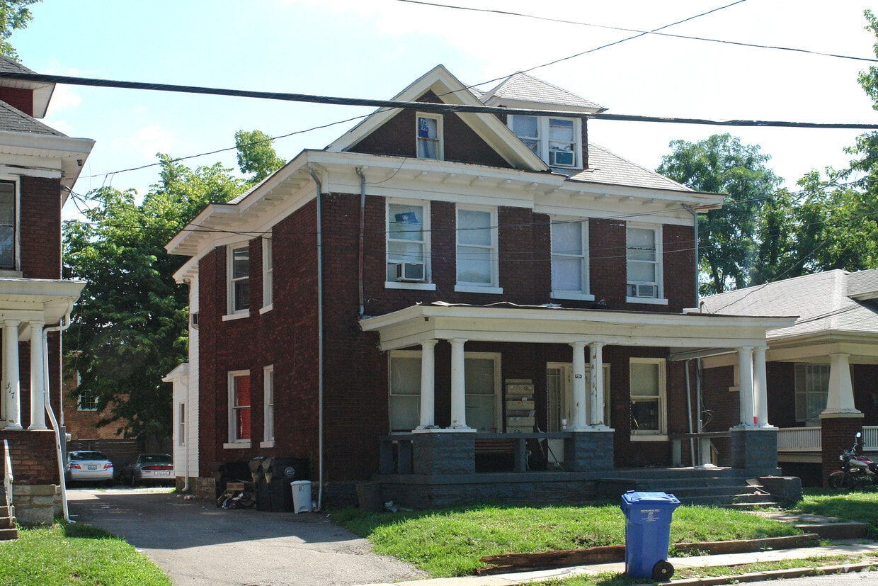 Primary Photo - 319 E Maxwell St