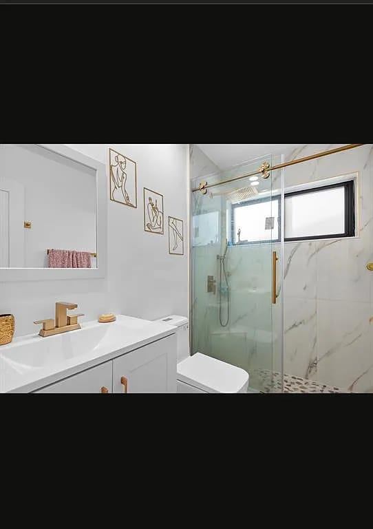 Building Photo - 5404 NW 25th Ave