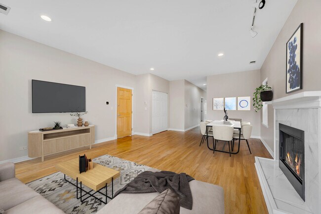 Foto del edificio - 1524 N Leavitt St