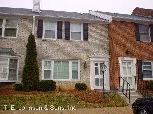 Building Photo - 365 Hanover Arms Ct
