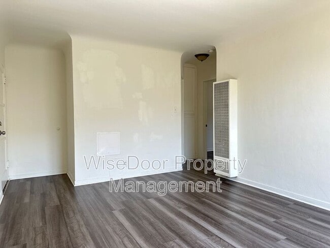 Foto del edificio - 3852 1/2 City Terrace Dr