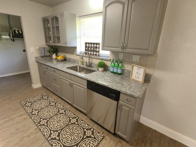 Foto del edificio - Updated 3 bed 1 bath in South Okc!