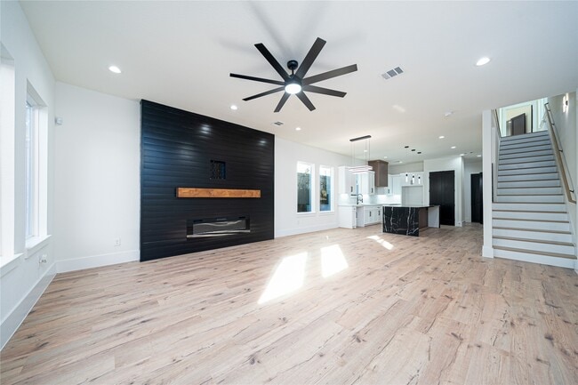 Foto del edificio - 2503 Parker Rd