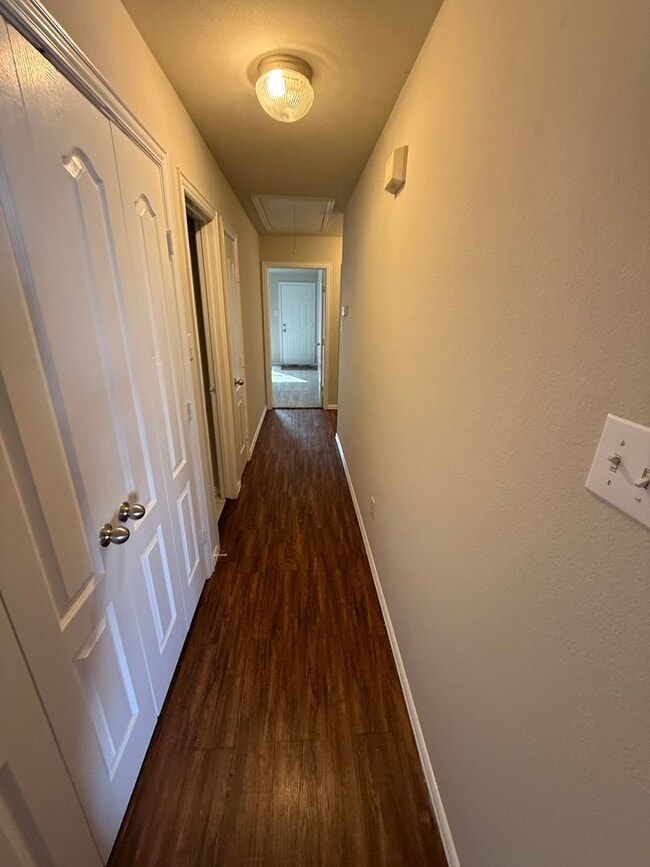 Building Photo - HOME5540-60