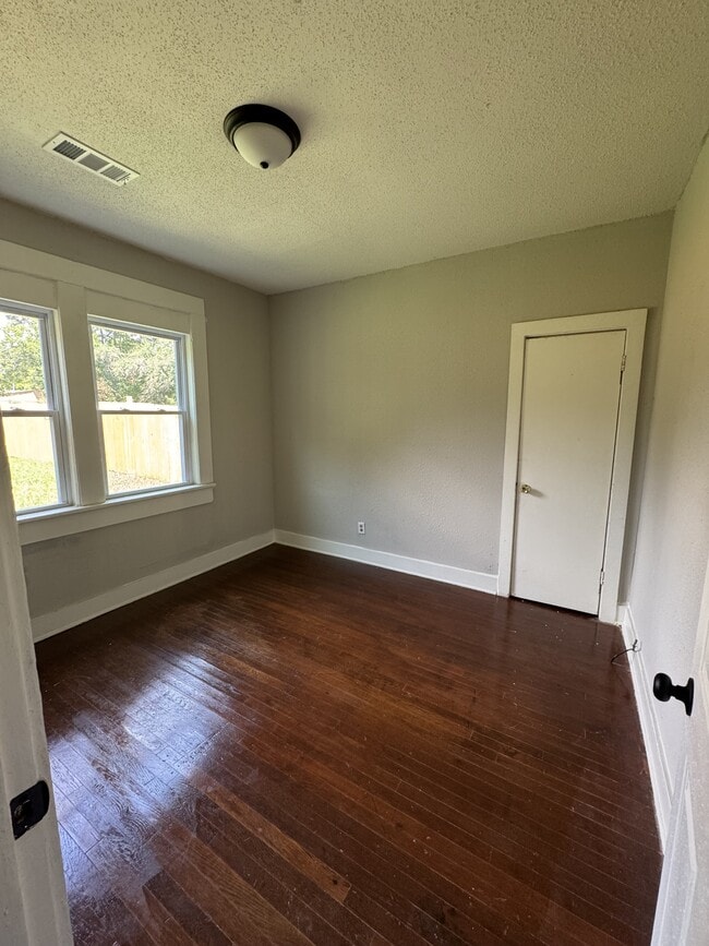 Photo - 444 Honduras Dr House