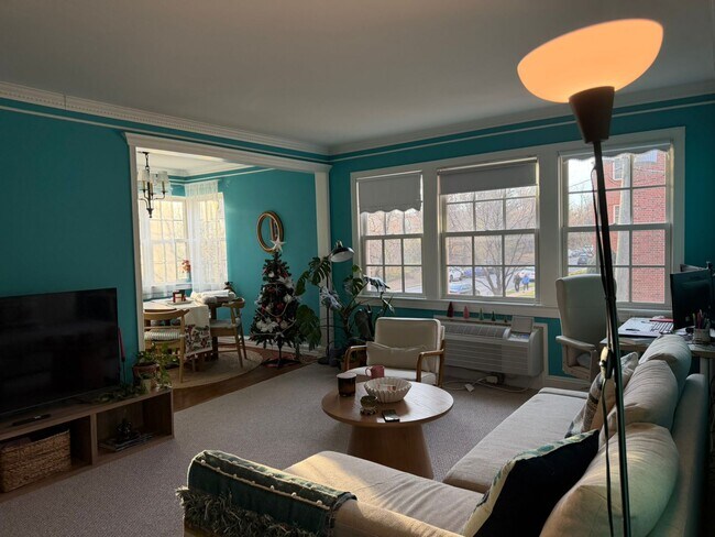 Sala de estar - 1800 West Abingdon Drive