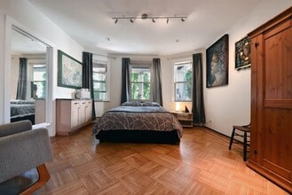 Building Photo - 111 Bowery