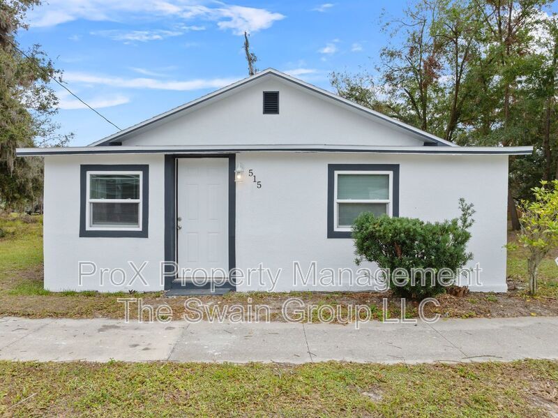 Primary Photo - 515 S Charleston Ave
