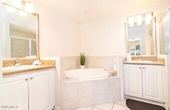 Building Photo - 7955 Mahogany Run Ln