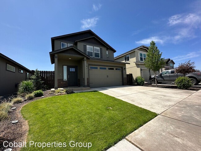 Building Photo - 3 br, 2.5 bath House - 2558 NW Hemlock Way