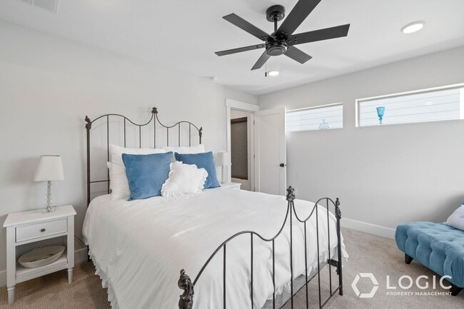 Foto del edificio - Beautiful Row End Townhome in Park City Utah!