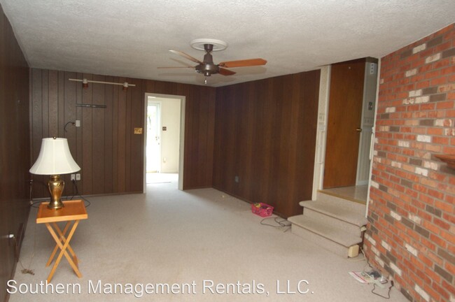 Foto del edificio - 4 br, 2.5 bath House - 172 Vinmar Dr.