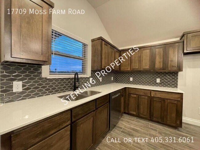 Foto del edificio - 17709 Moss Farm Rd
