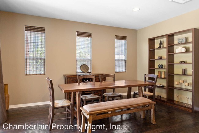 Building Photo - 5 br, 4 bath House - 2458 Mica Rd
