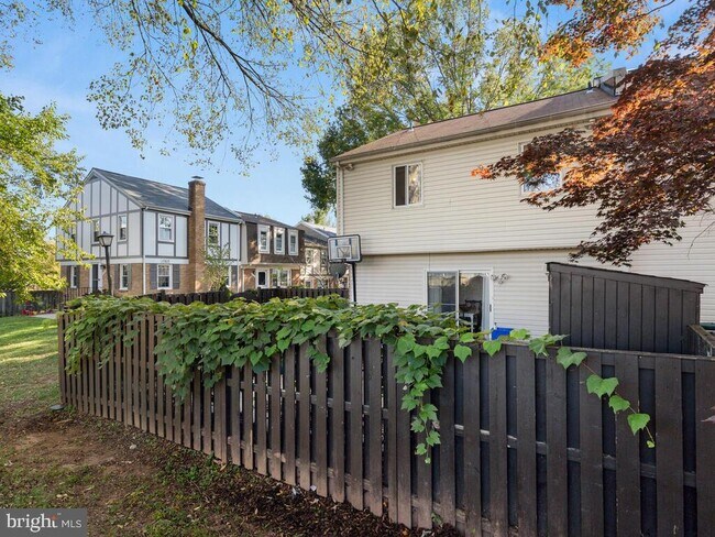Building Photo - 17829 Lochness Cir