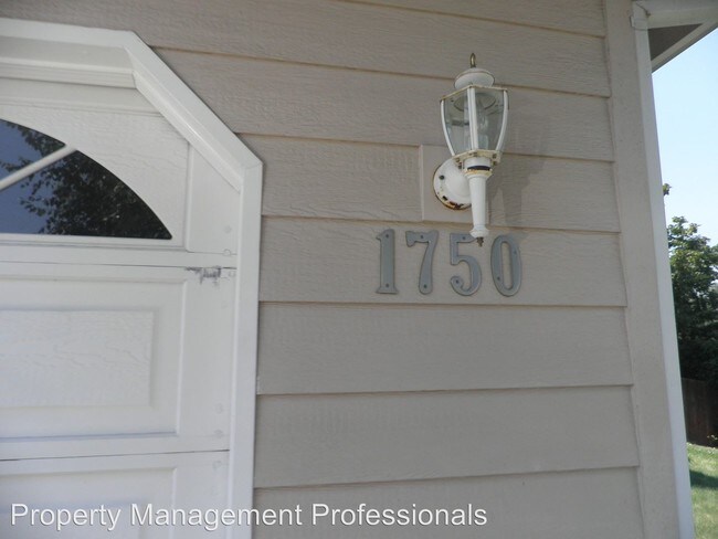 Building Photo - 2 br, 2 bath House - 1750 Patriot Lane