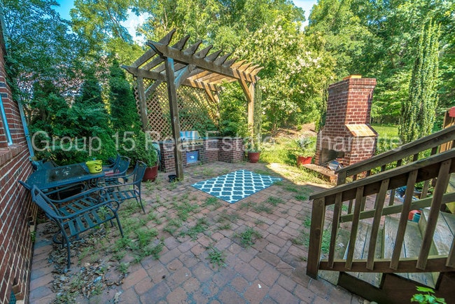 Building Photo - 307 Hollister Estates Dr