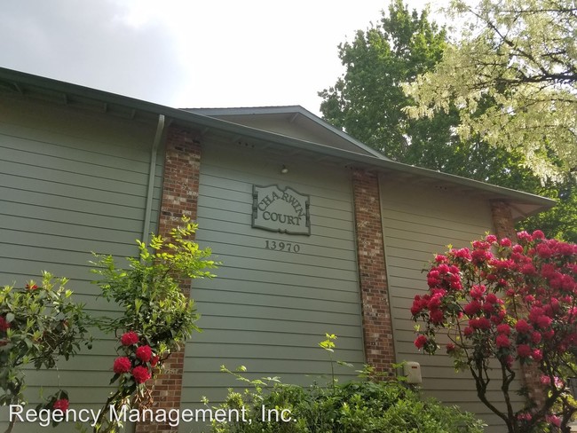 Foto del edificio - 2 br, 1 bath Apartment - 13970 SW Allen Blvd.