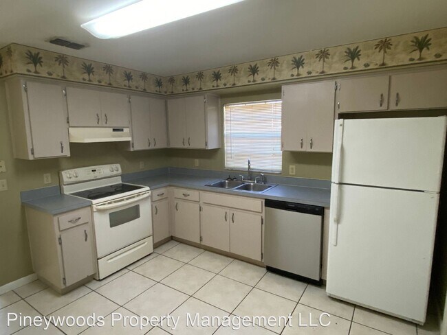 Building Photo - 2 br, 1 bath House - 728 Sunbright Drive