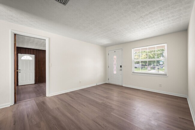 Foto del edificio - 11057 Bluehill Dr