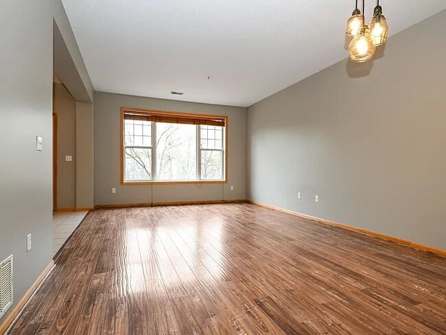 Foto del edificio - 770 Wisconsin Ave N