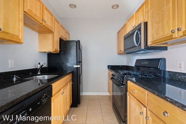 Foto del edificio - 2 br, 1 bath House - 7 Central Sq. Apt. 302