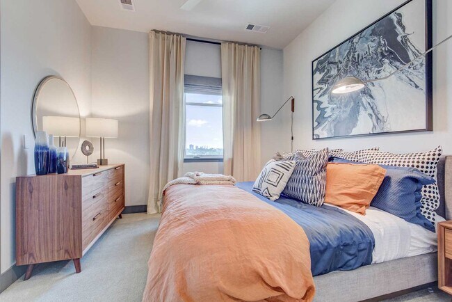 Foto del edificio - z-121525-Cortland Cap Hill