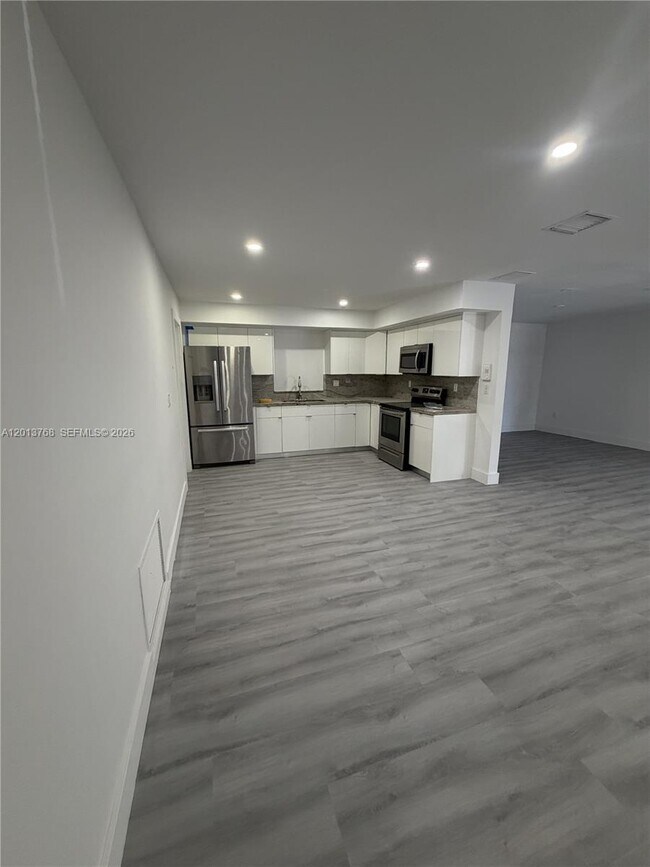 Foto del edificio - 9401 SW 64th Terrace
