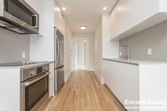 Building Photo - 8 Elko St