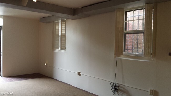 Building Photo - 20 Gibbes Ct