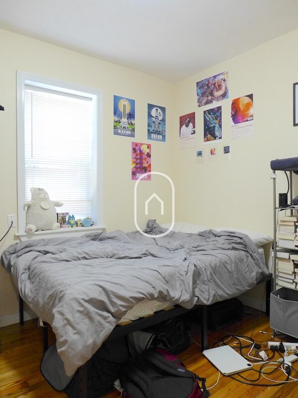 Foto del edificio - 662 Massachusetts Ave