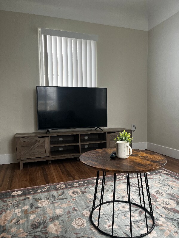 Foto del edificio - 1348 Olivine Ave