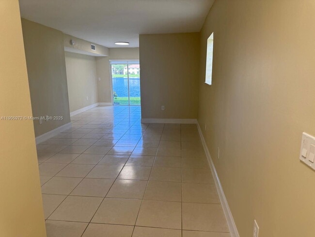 Photo - 1261 SE 31st Ct Apartment