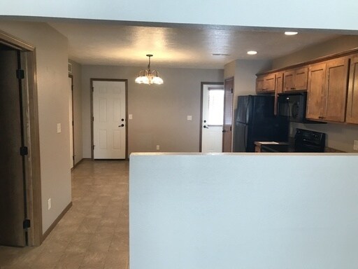 Foto del edificio - Coming Soon - 2 Bed/1.5 Bath Townhome For Rent!!
