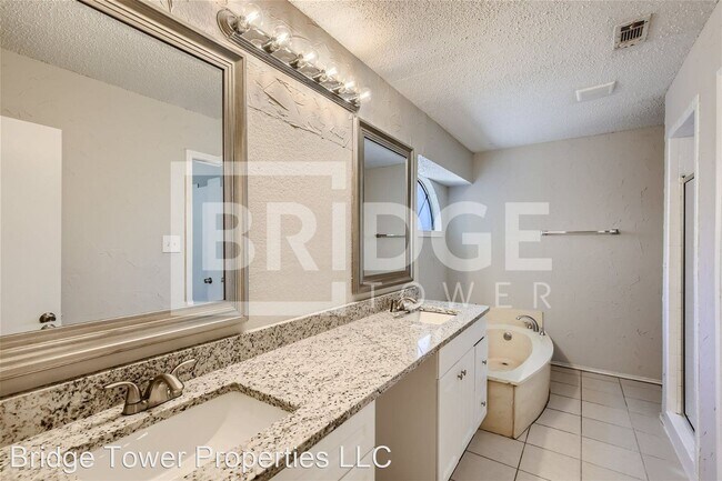 Building Photo - 3 br, 2 bath House - 4910 Vagas Drive