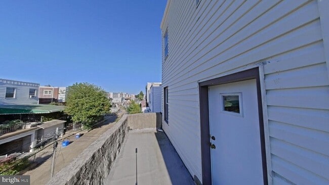 Building Photo - 6237 Carpenter St