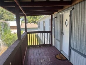 Building Photo - 13206 Captain Cir