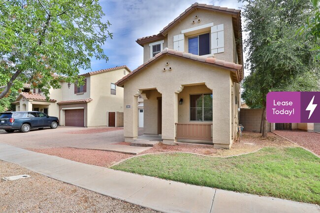 Building Photo - 2063 S Falcon Dr