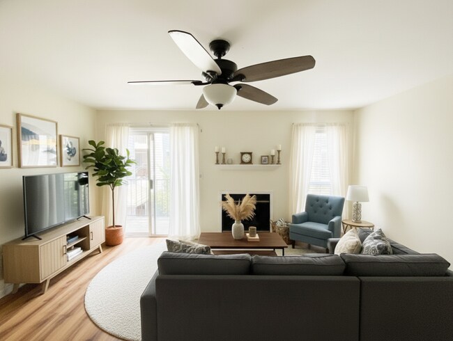 Building Photo - 635 Granville Ct