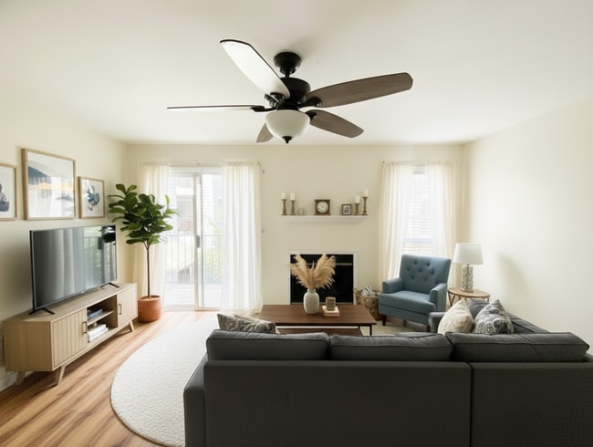 Building Photo - 635 Granville Ct